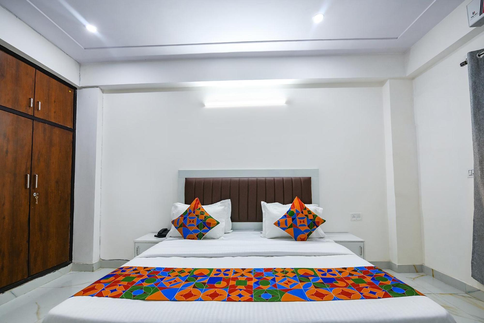 Fabhotel The Yashobhumi Near Yashobhoomi Convention Centre Delhi  Exteriör bild