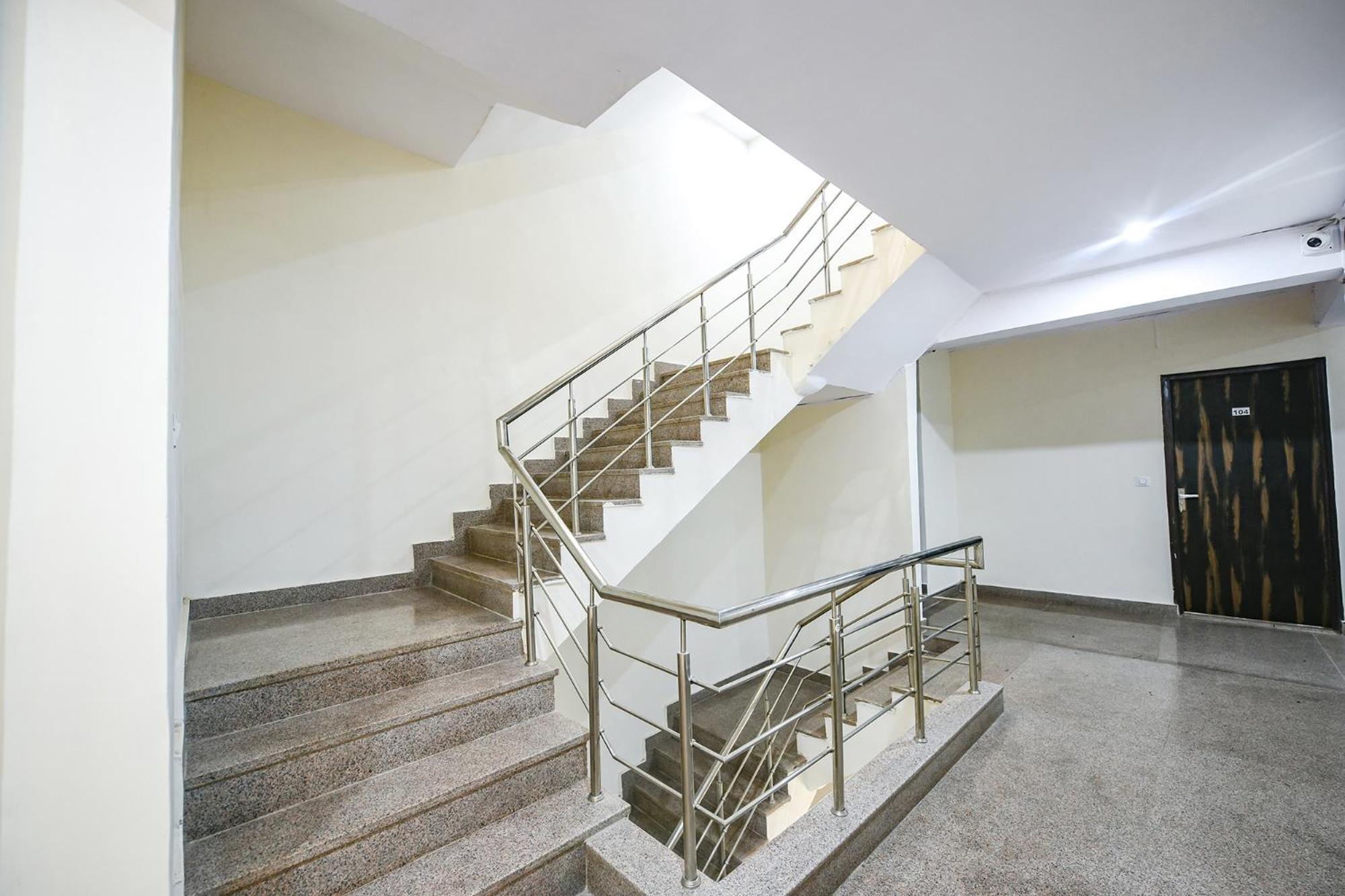 Fabhotel The Yashobhumi Near Yashobhoomi Convention Centre Delhi  Exteriör bild